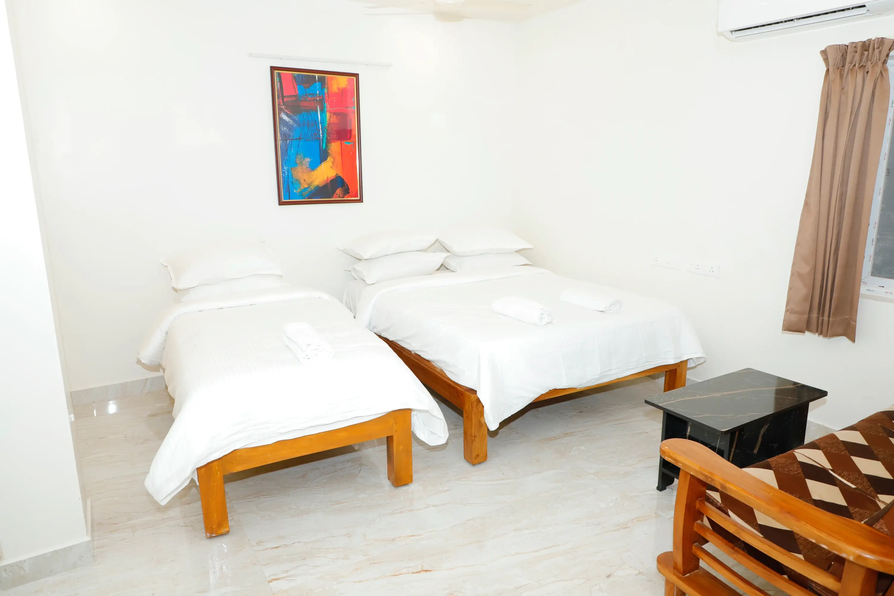 Spacious Luxury Rooms